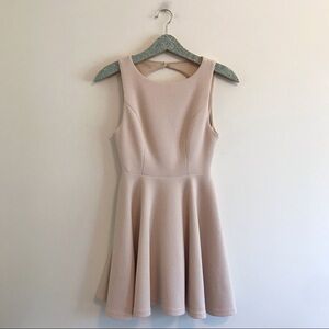 Lulu’s | Cream Textured Backless Skater Dress